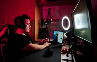 优直播专注提供NBA及全球足球赛事的全天候高清直播。，为用户提供专业可靠的体验。 - 优直播